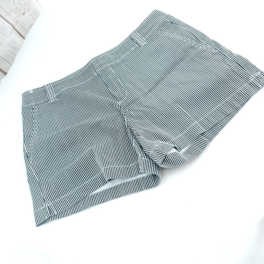 Soho New York & Company Jeans Womens Black White Striped Chino Shorts Size 6